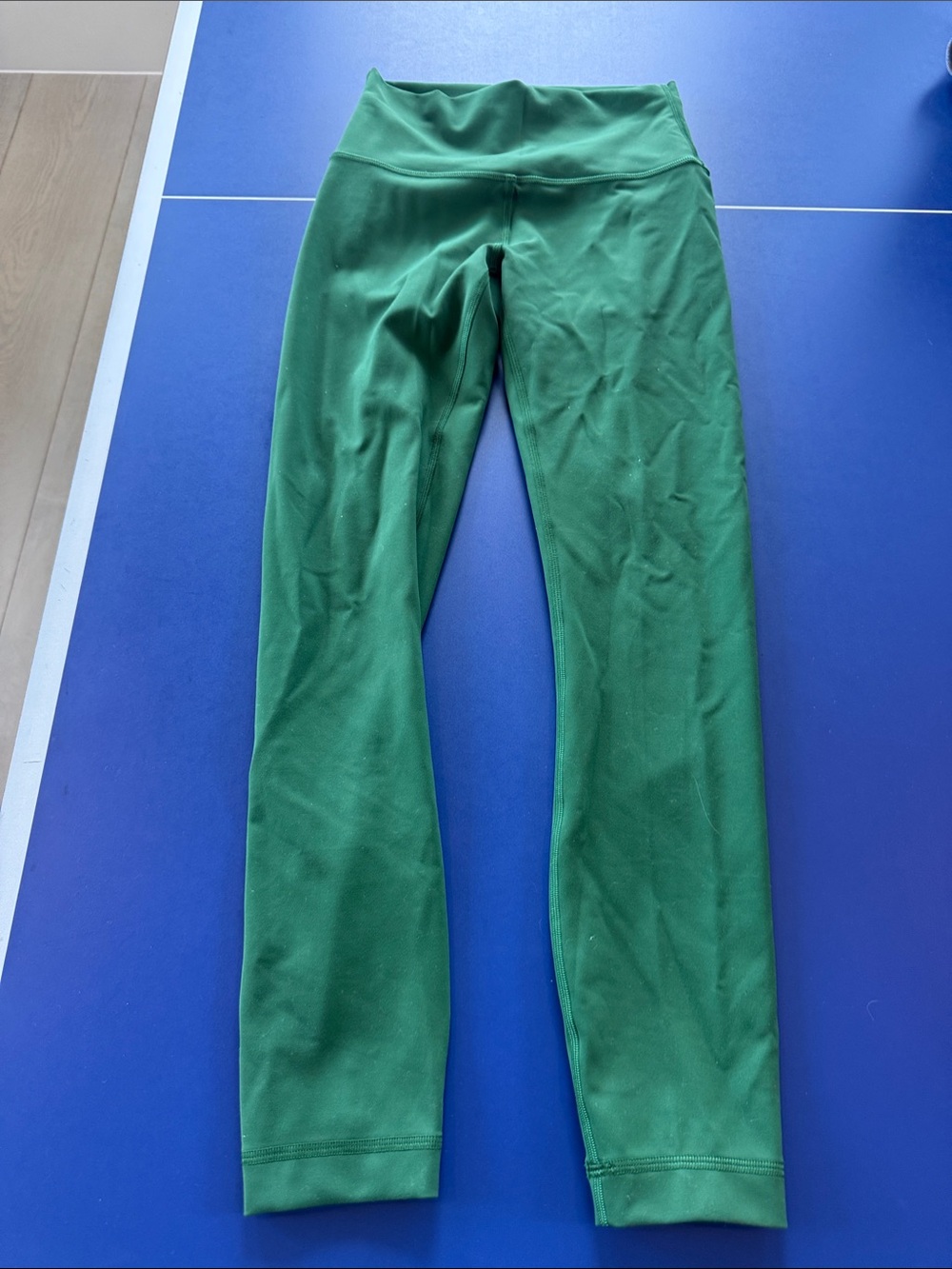 Cropped Green Active Leggings - Comfortable Everyday Bottoms Lululemon size 2